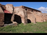 04336 ostia - regio i - insula viii - botteghe (i,viii,9) - suedfront - 09-2022.jpg